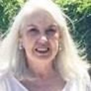 Meet your Posher, Carolyn